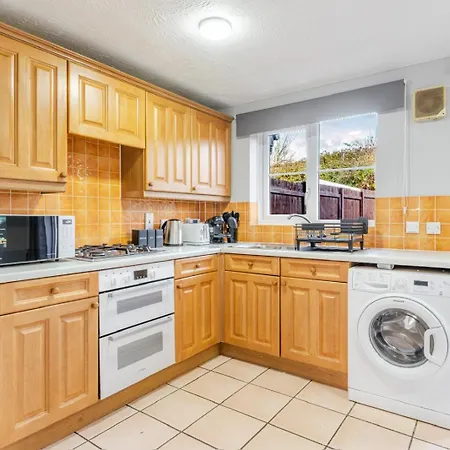 Modern Three Bedroom Home Near City Centre Free Parking Wifi * 브리스틀