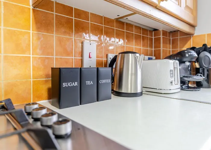 Modern Three Bedroom House Free Parking Wifi Casa de Férias Bristol